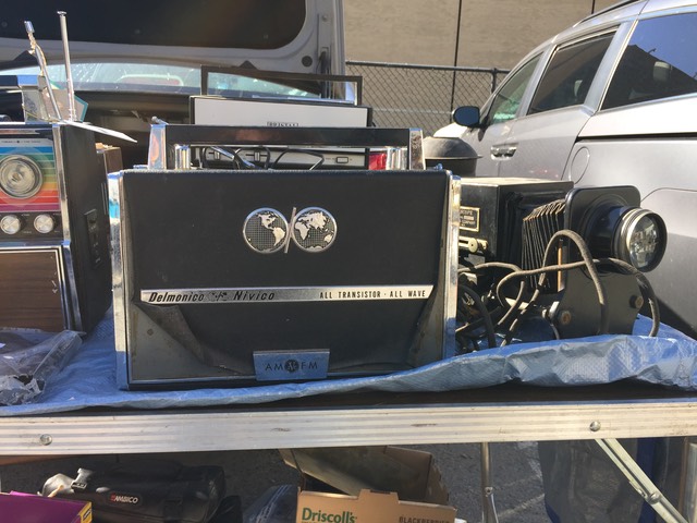 Delmonico Nivico All Transistor All Wave