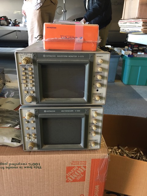 Hitachi Waveform Monitor V-079 and Vectorscope V-069